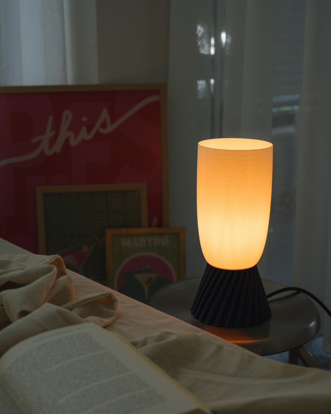 Noir – Lacivert Tabanlı Silindir Lamba